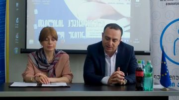 თბილისის ჰუმანიტარული უნივერსიტეტის სტუდენტები იურიდიულ პრაქტიკას 