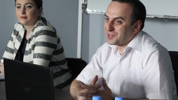 საინფორმაციო შეხვედრა გრიგოლ რობაქიძის სახელობის  უნივერსიტეტის სტუდენტებთან